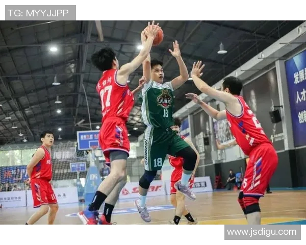 广州篮球队的团队协作与默契配合探讨如何提升整体竞技水平