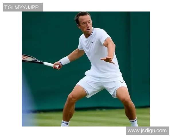 王磊网球生涯回顾与展望:从青涩少年到职业选手的心路历程 王磊网球生涯回顾与展望:从青涩少年到职业选手的心路历程