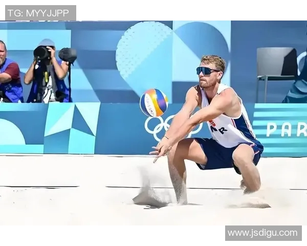 足球明星在篮球场上的精彩表现与运动天赋的完美结合